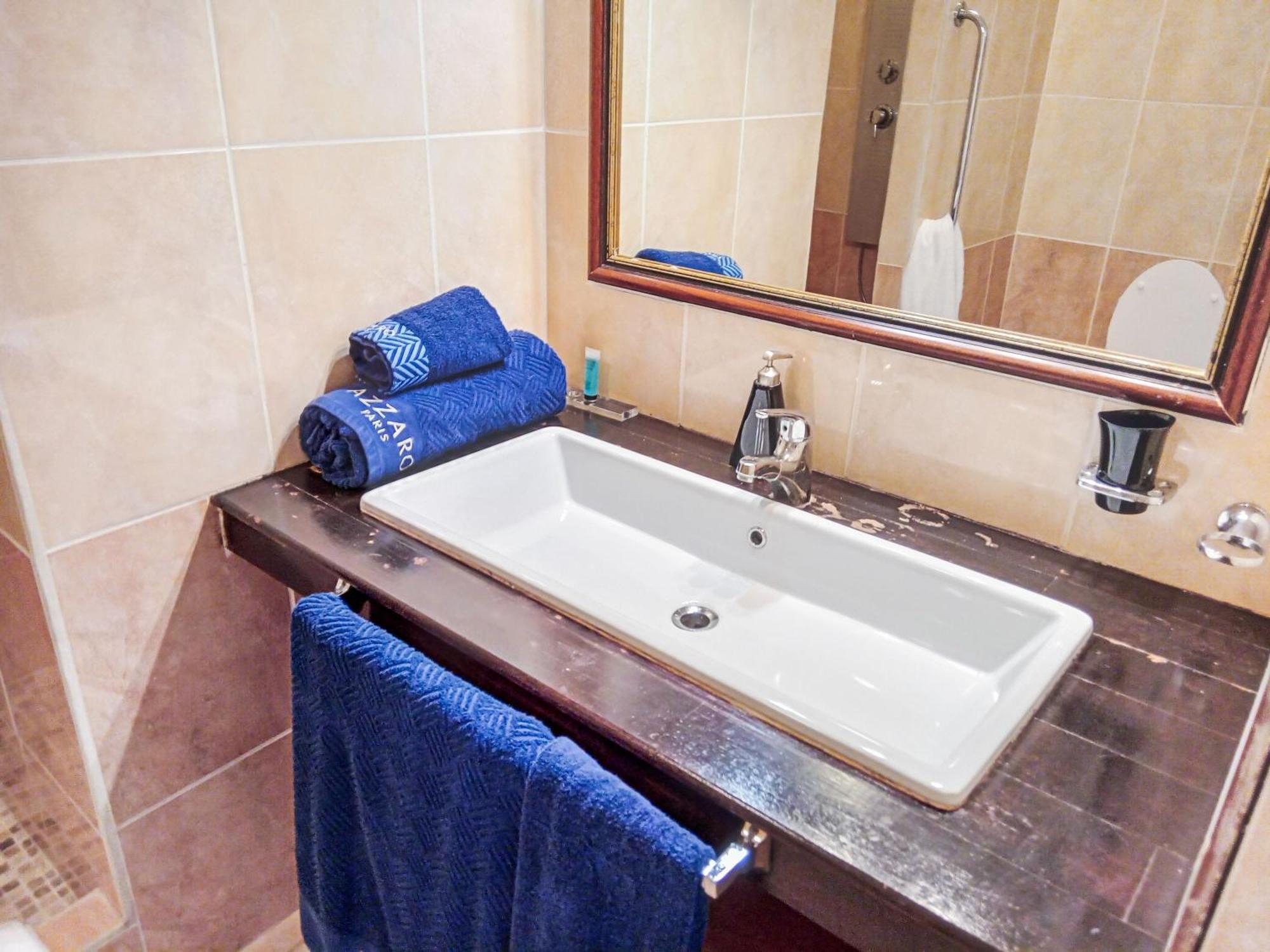 Residence Catalina Apt 3 Гран Кейс Екстериор снимка