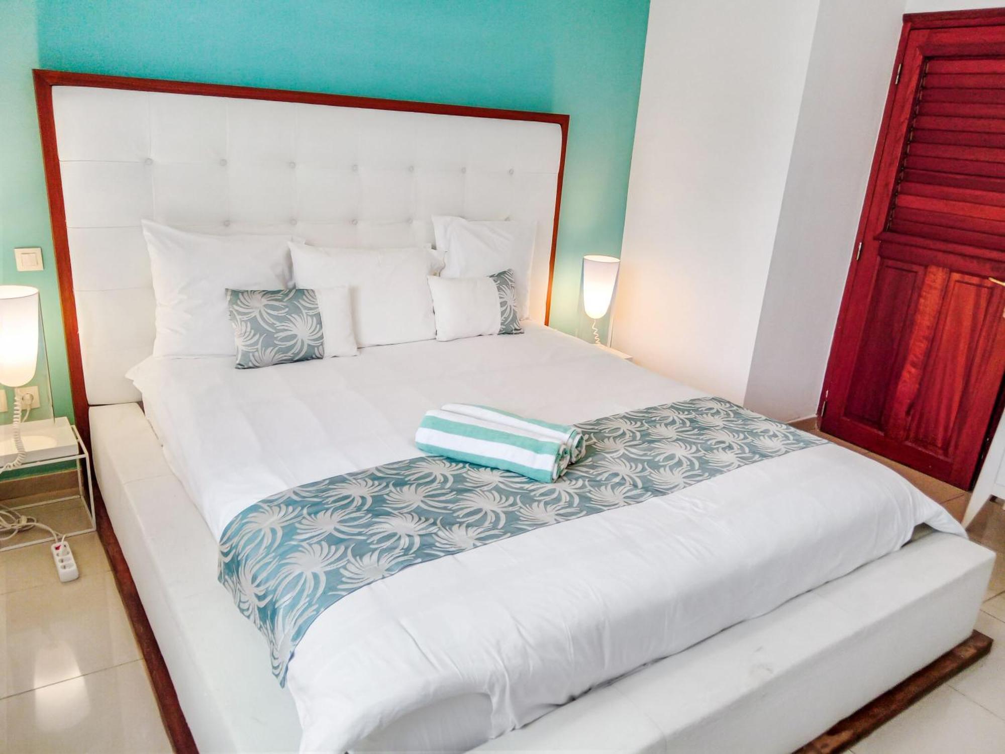 Residence Catalina Apt 3 Гран Кейс Екстериор снимка