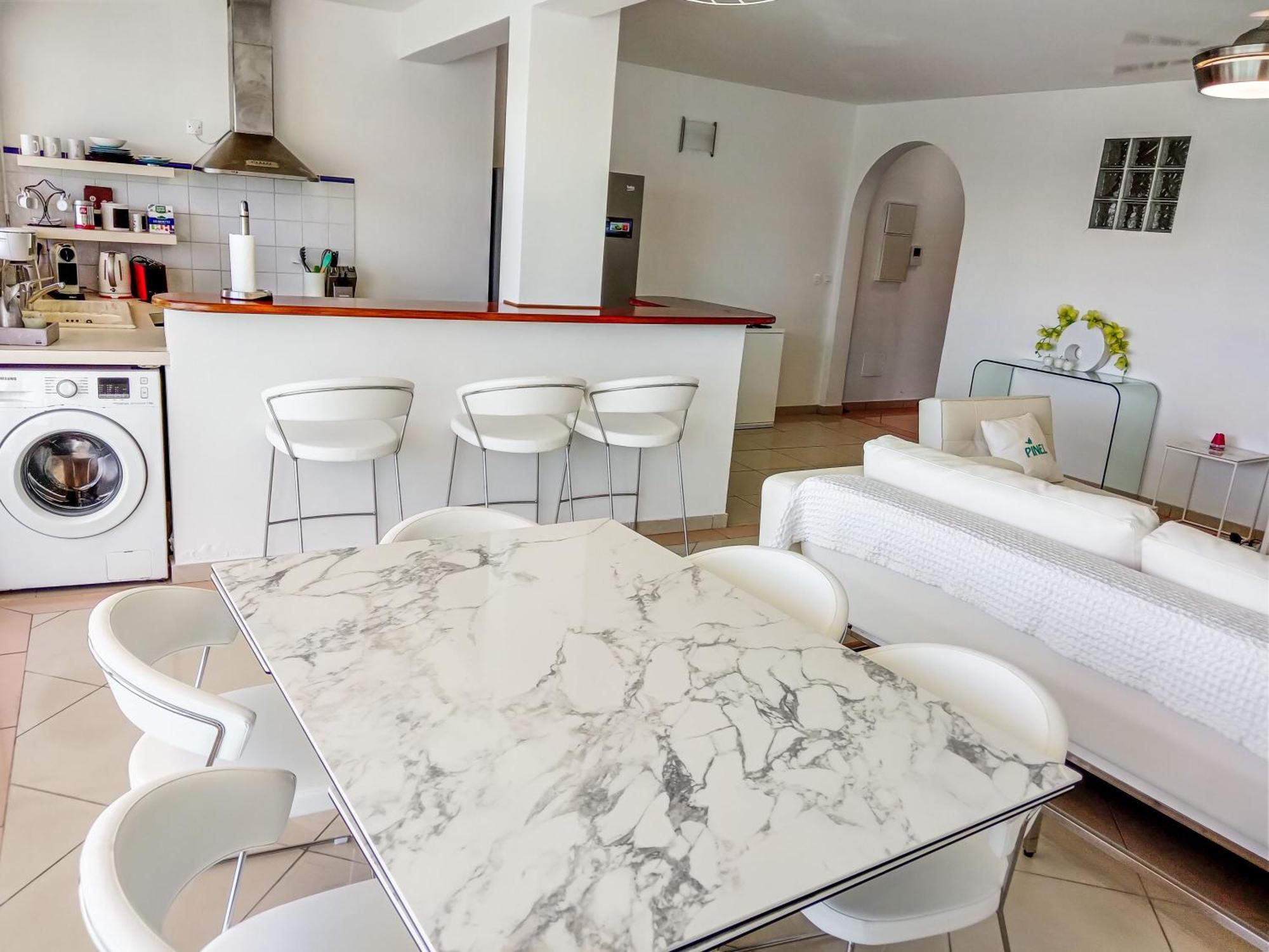 Residence Catalina Apt 3 Гран Кейс Екстериор снимка